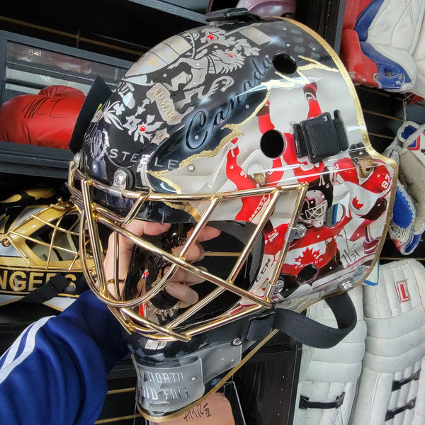 CAREY PRICE: Prestige Collection goalie mask