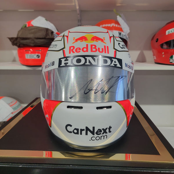 Max Verstappen Signed Helmet Visor 2021 Championship Year Autographed Display Tribute F1 Helmet Full Scale 1:1 AS-02450