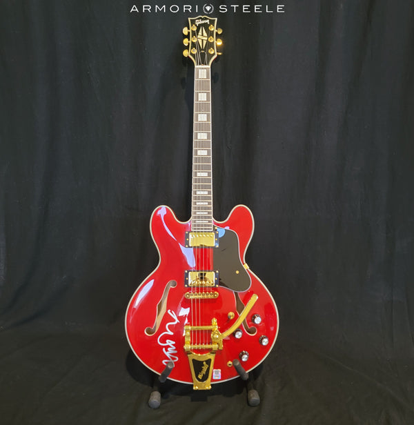 "Back To The Future" Michael J. Fox Signed Guitar Gibson Full Size Replica AS-03520