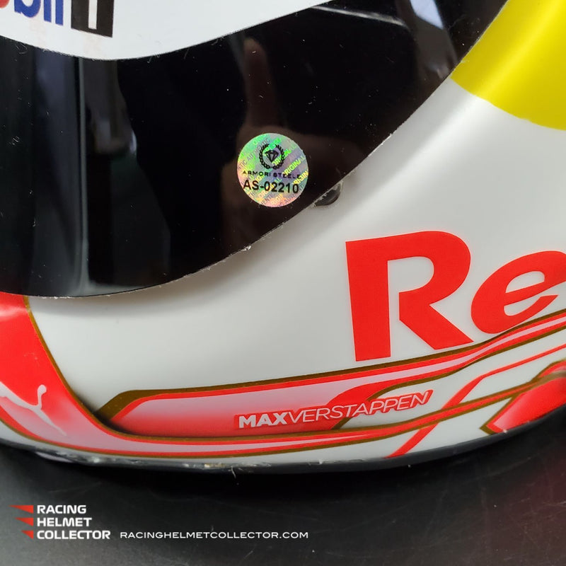 Max Verstappen Signed Helmet Visor 2021 Championship Year Autographed Display Tribute F1 Helmet Full Scale 1:1 AS-02210