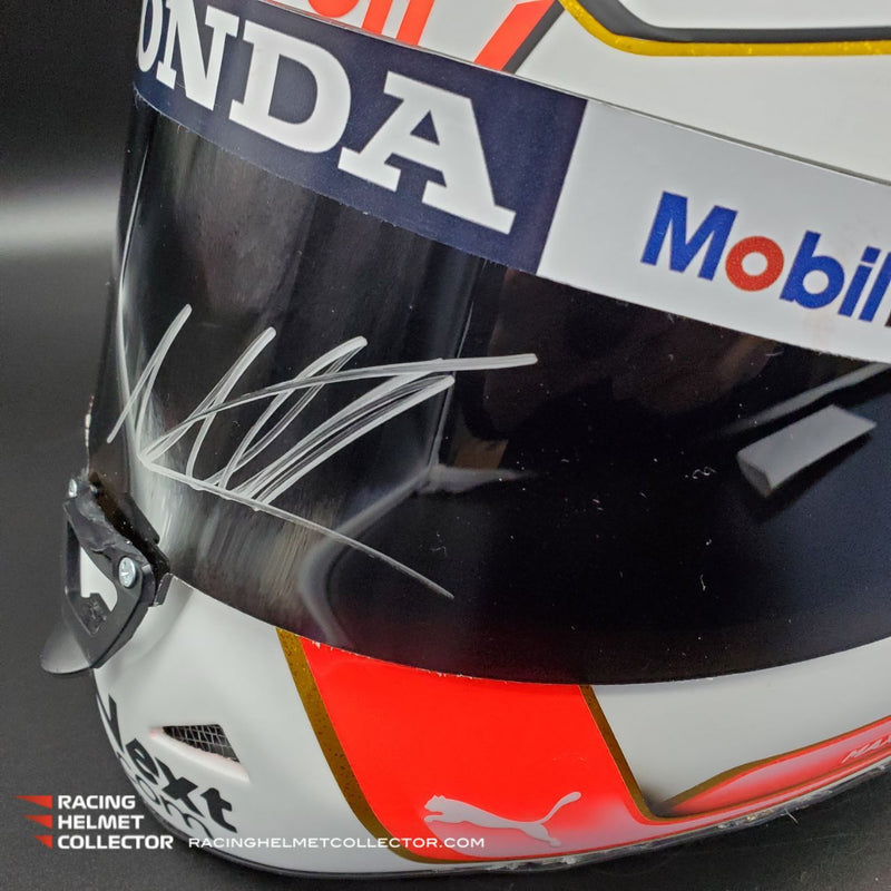 Max Verstappen Signed Helmet Visor 2021 Championship Year Autographed Display Tribute F1 Helmet Full Scale 1:1 AS-02210