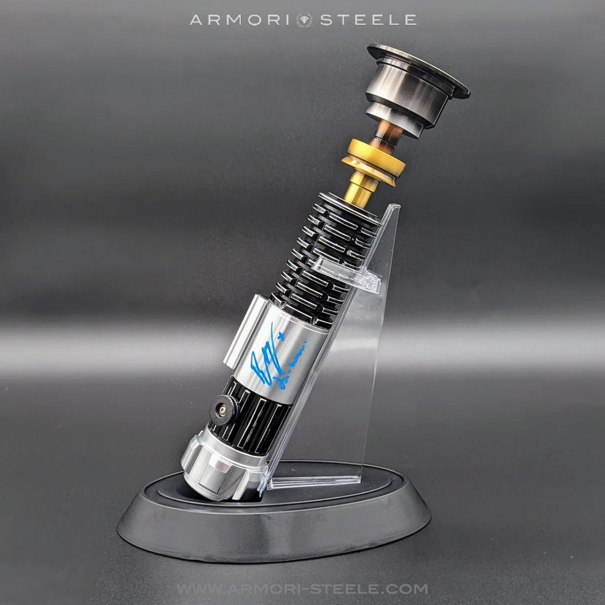 READY TO SHIP – ARMORI STEELE | Sports & Entertainment Memorabilia