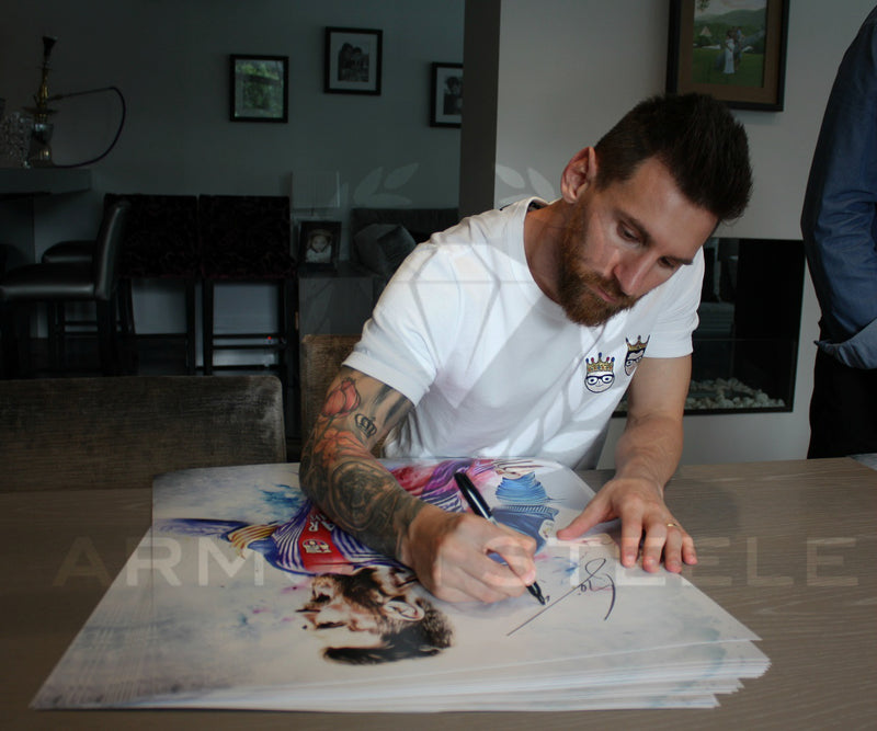 "FUEGO" LIONEL MESSI SIGNED SPORTS ART PRINT BY ARTIST SHAUN KELLY - FRAMED (32 X 28") LIMITED EDITION OF 10 (10/10)