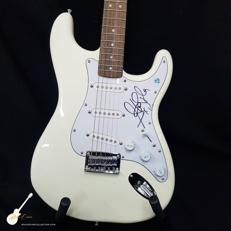 Steven Tyler Aerosmith Signed Guitar Premium Frame Autographed Fender Stratocaster White AS-00766